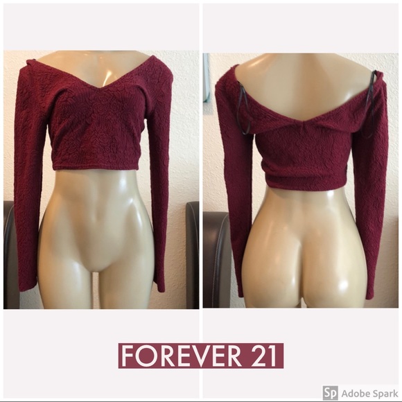 Forever 21 Tops - SOLD MEDIUM FOREVER 21 CROP TOP